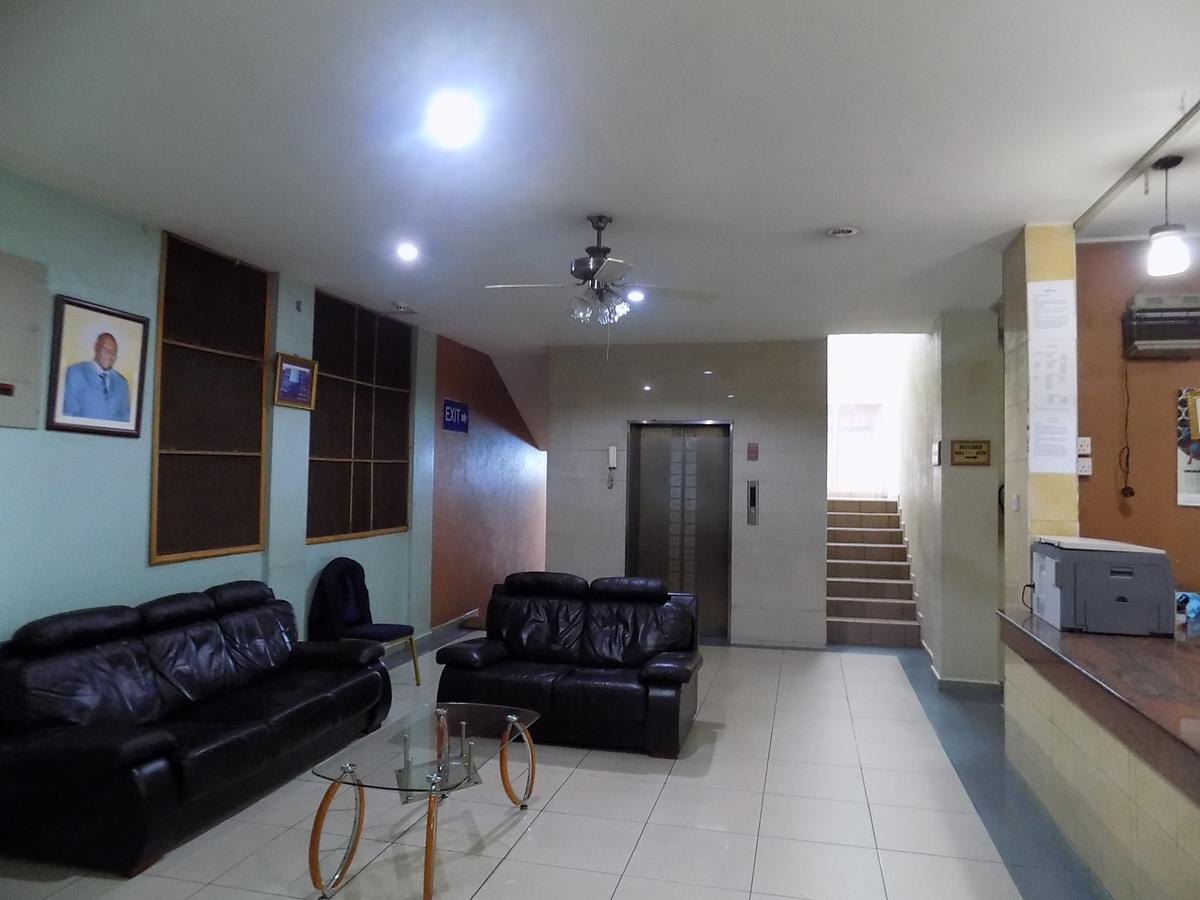 Aponye Hotel Kampala Eksteriør billede