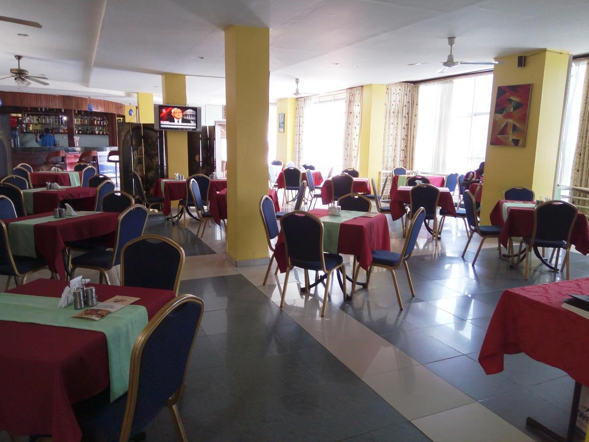 Aponye Hotel Kampala Eksteriør billede